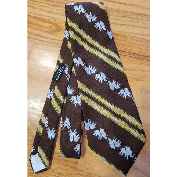Vintage Elephant Safari Grenada by Excello Men's Tie 100% Polyester over 4" wide - Picture 2 of 10